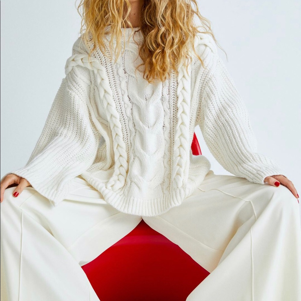 Bloggers Favourite H&M Cable-Knit Sweater